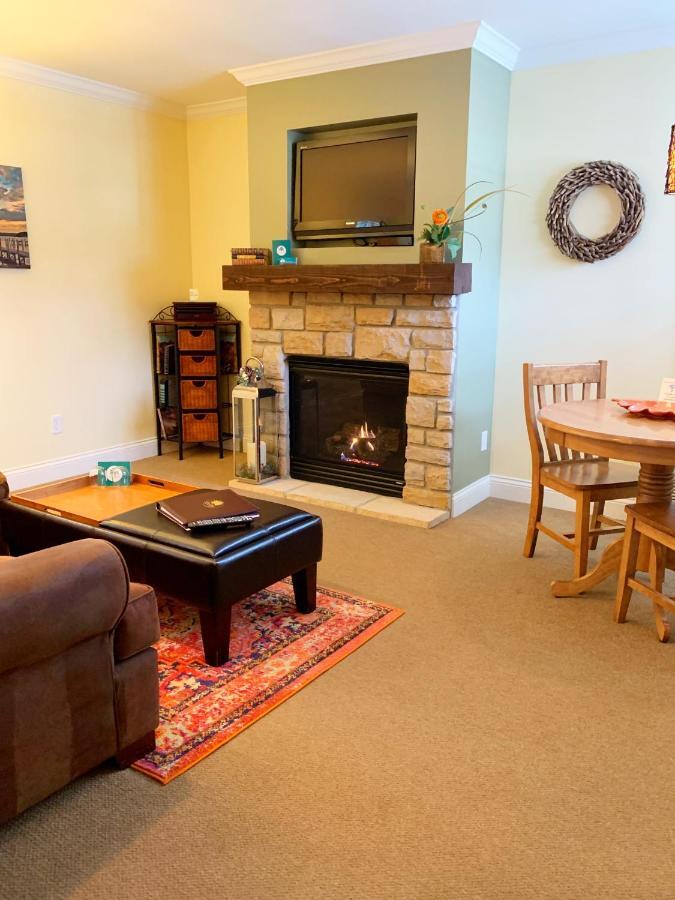 Seven Oaks Bed & Breakfast Lake Geneva Dış mekan fotoğraf